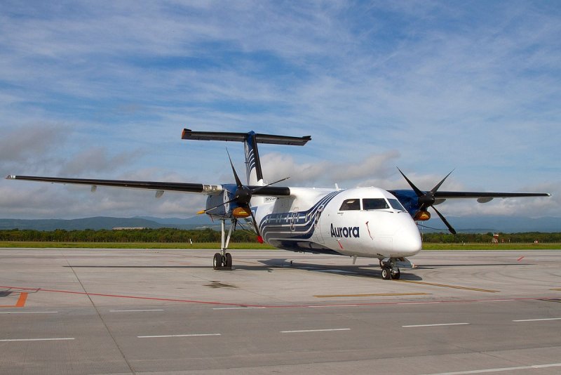 DHC-8 авиакомпания Аврора