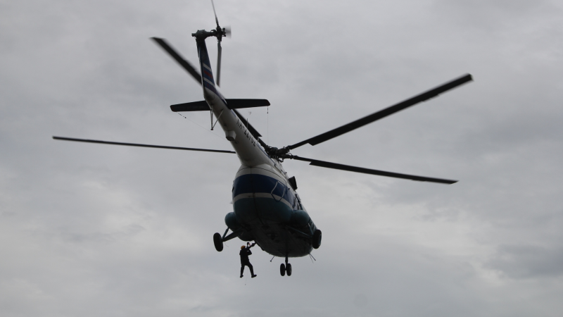 S-76 посадка вертолета