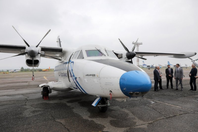 Авиакомпания Ямал l-410