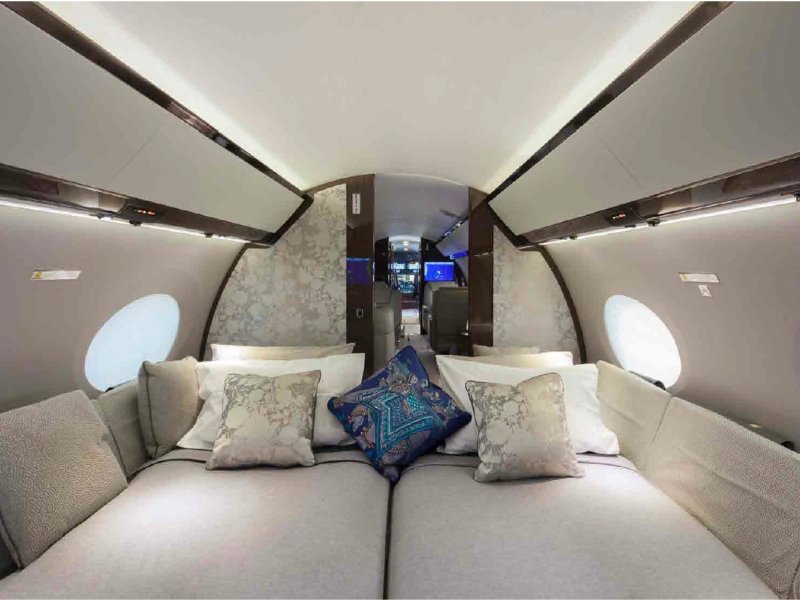 Самолет Гольфстрим g650