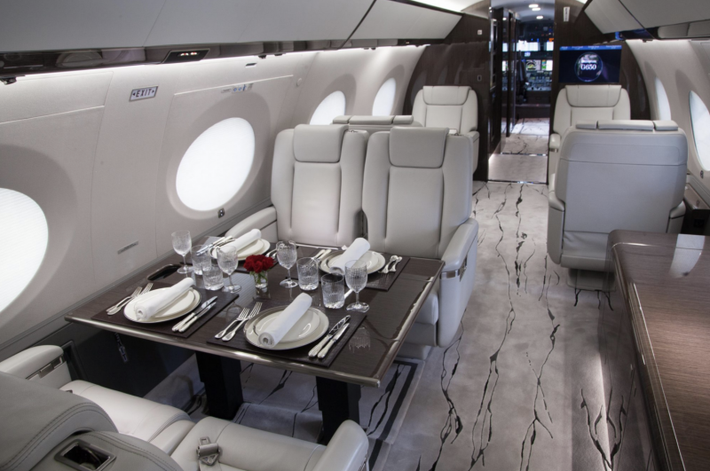 Самолет Gulfstream g650 салон