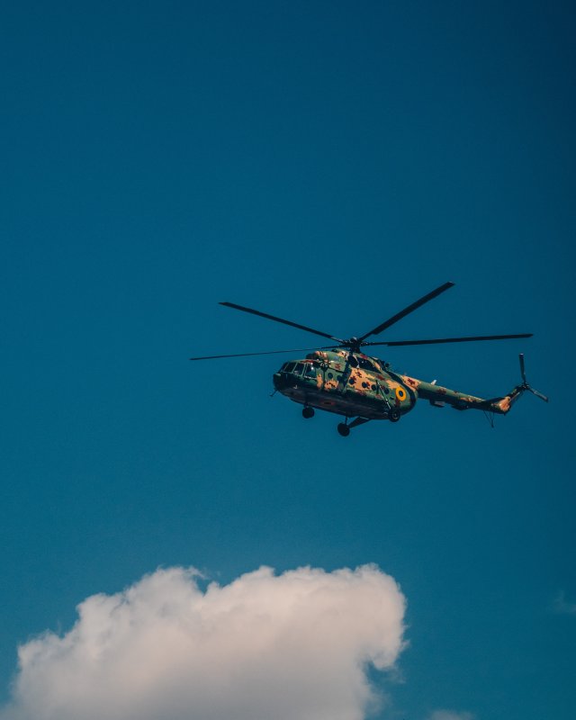 Ми-8 вертолёт
