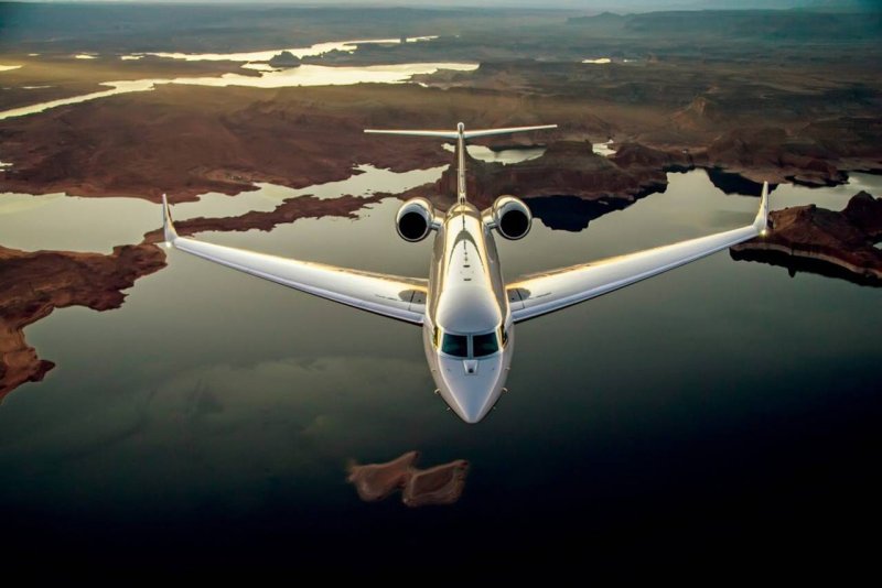 Бизнес-Джет Gulfstream g650