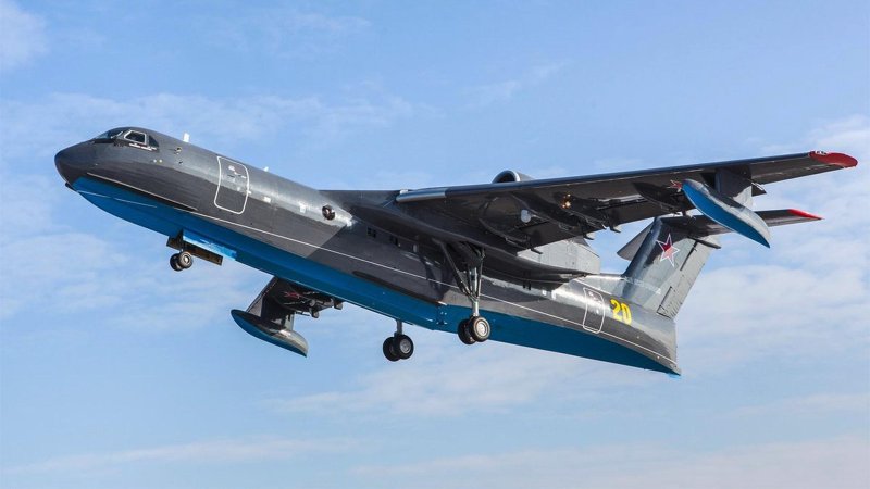 Самолёт-амфибия бе-200чс