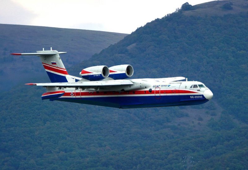 Самолет-амфибия бе-200