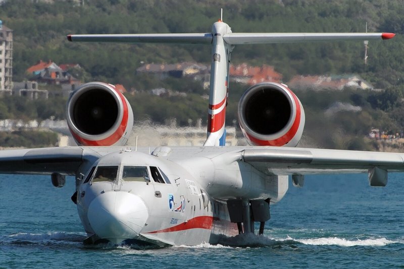 Бериев бе-200