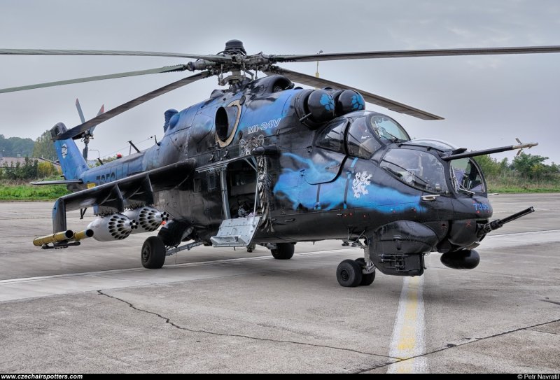 Вертолет ми-8 и ми-24