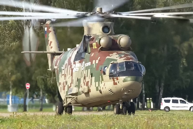 Вертолёт ми 2 в Костромской области