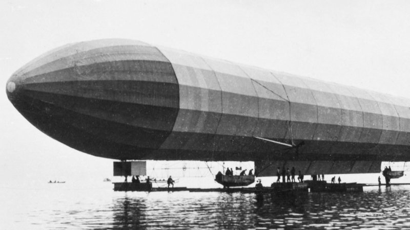 Дирижабль Цеппелина 1900