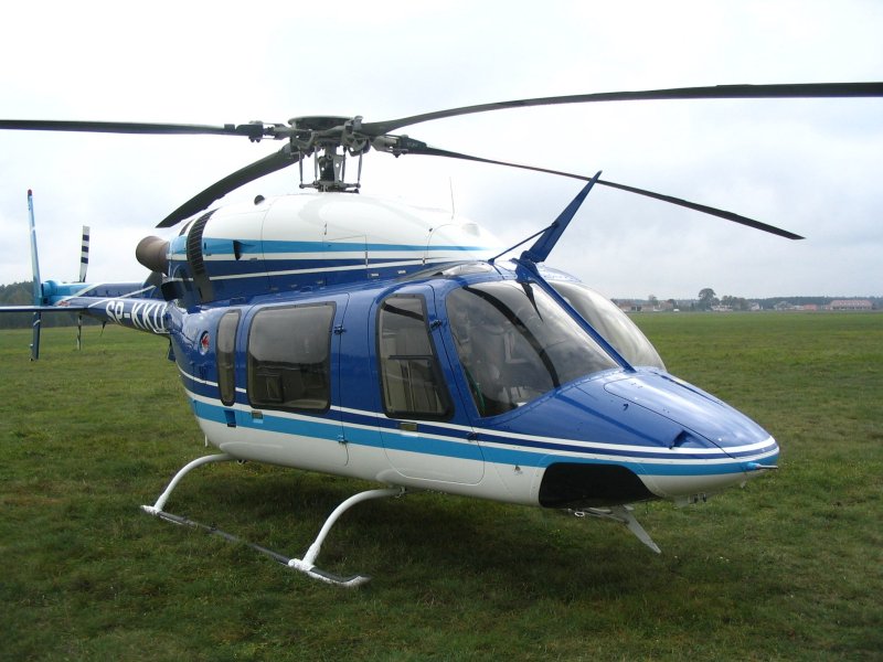 Bell 427 вертолет