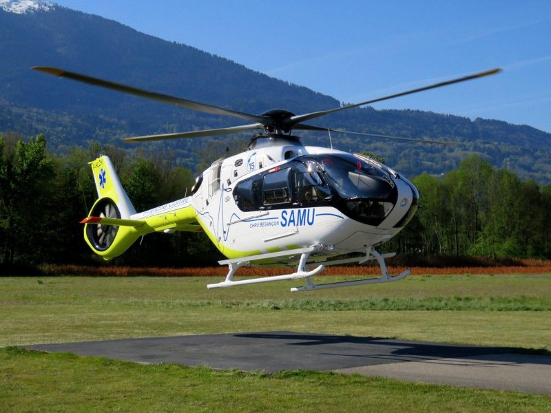 Вертолет Аэробус h135