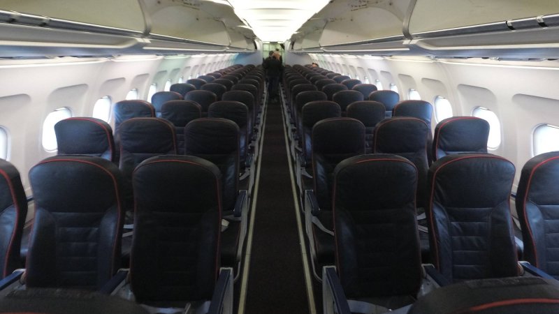 Самолёт Аэробус а320 салон