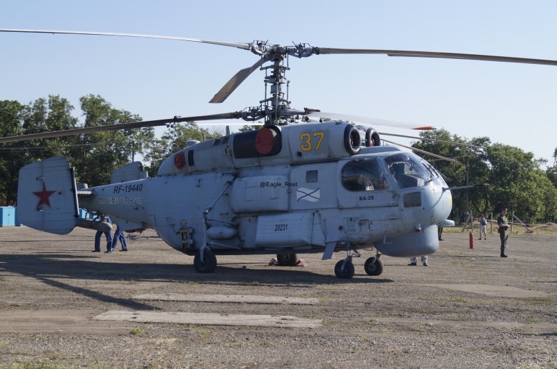 Противолодочный вертолет ка-28