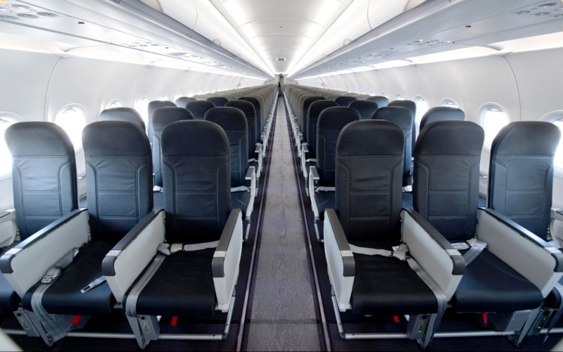 Салон самолета Airbus a320