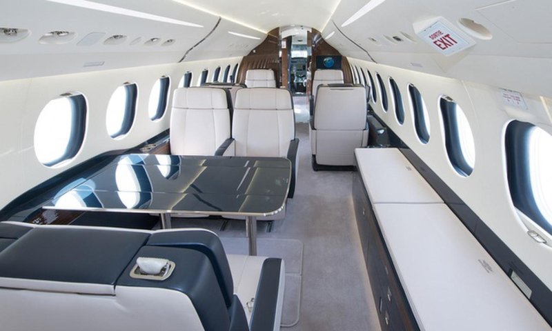 Dassault Falcon 10x компоновка