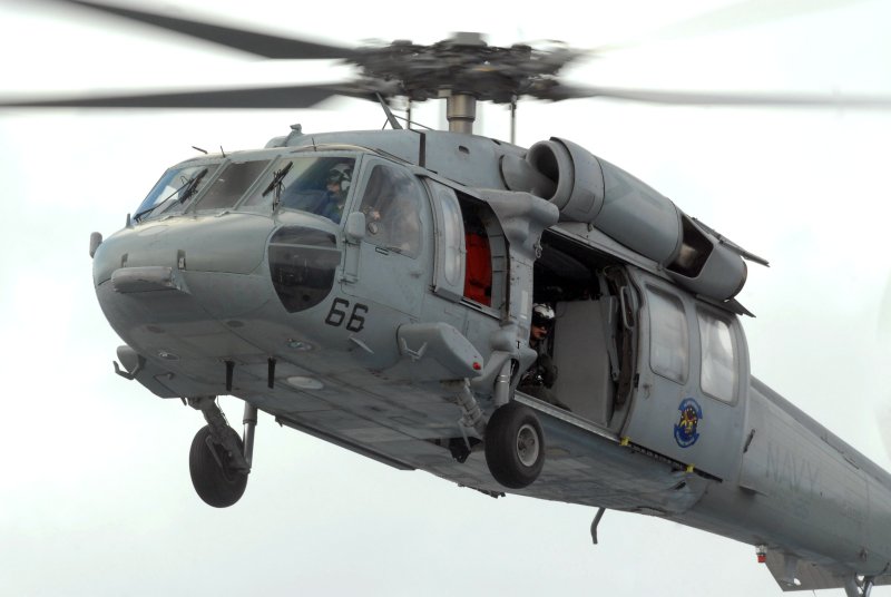 MH-60s vs ми-8
