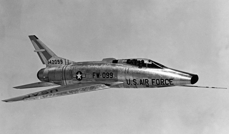 F-100 super Sabre