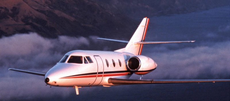 Самолет Dassault Falcon-10