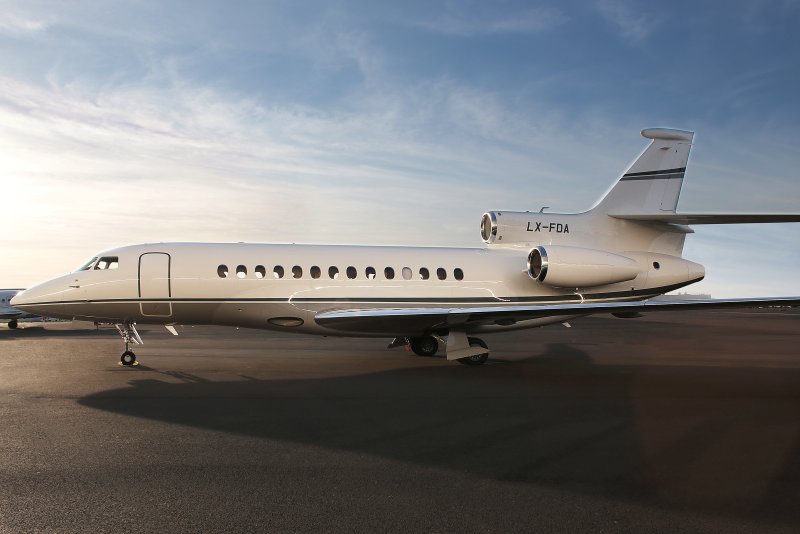 Бизнес Джет Falcon 7x