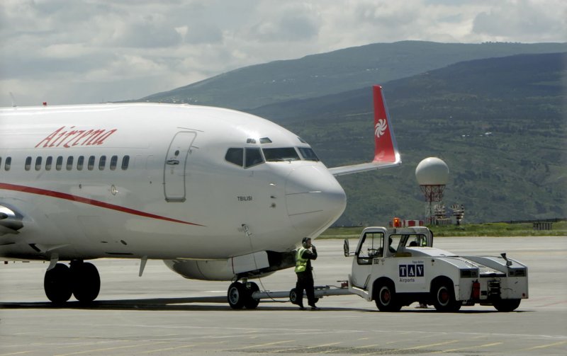 Грузинская авиакомпания "Georgian Airways"