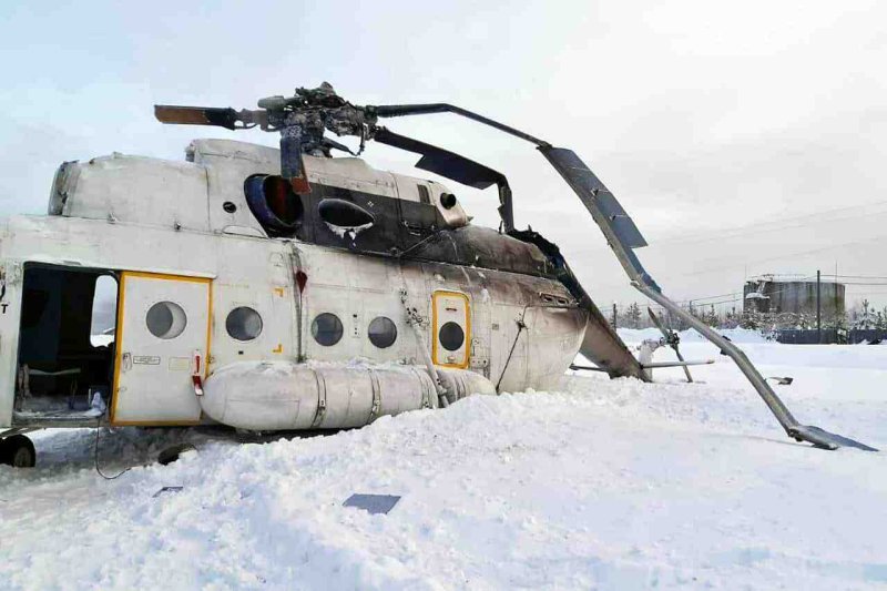 Экипаж вертолета ми-8