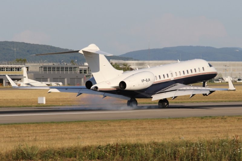 Бизнес-Джет Bombardier Global 5000