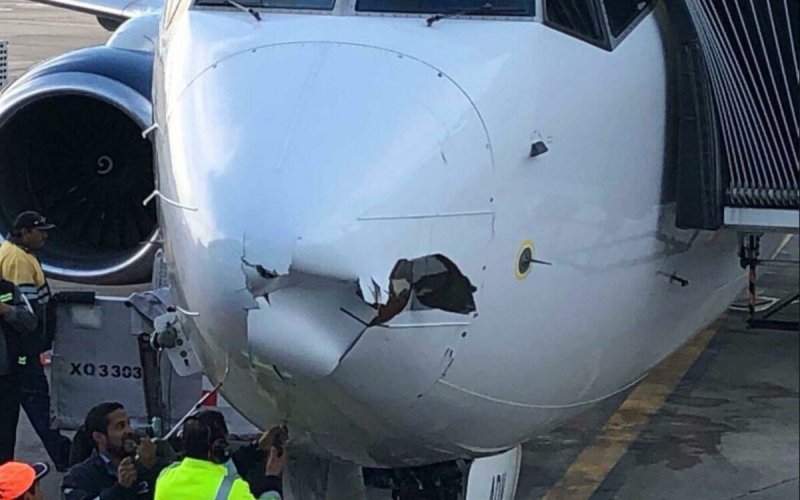 Боинг 737 нос