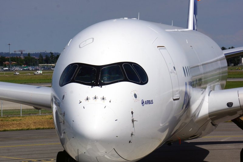 Airbus a350 нос