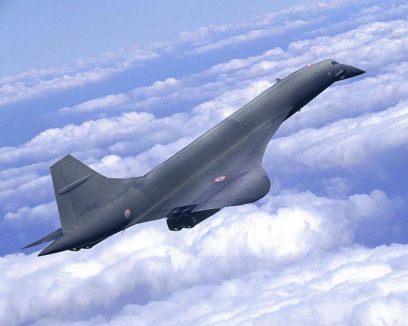 Самолет военный