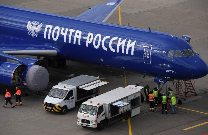 Почтовый самолет