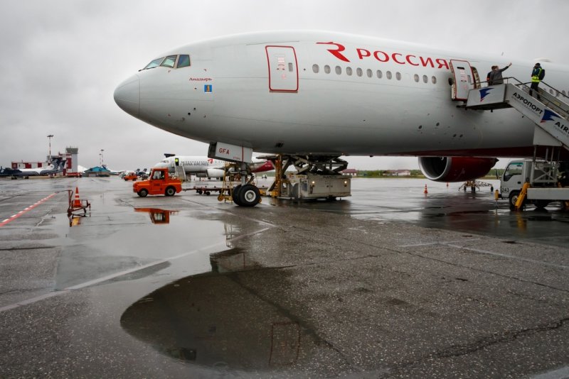 Самолёт Боинг 777 Россия Южно Сахалинск