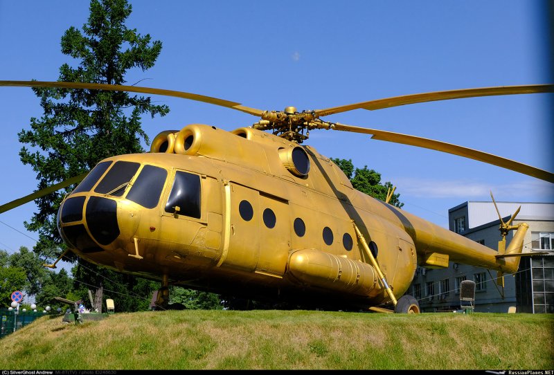 Золотой вертолет ми 8