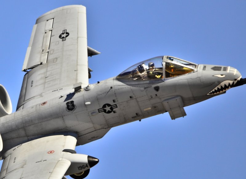 Thunderbolt b 11