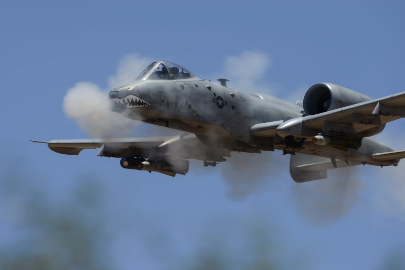 Штурмовик a-10c Thunderbolt 2