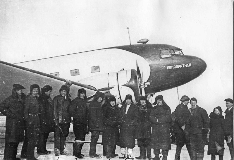 Ли-2 самолет Полярная Авиация
