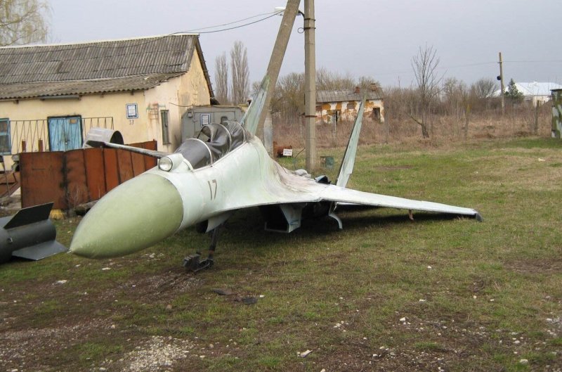 Самолет в деревне