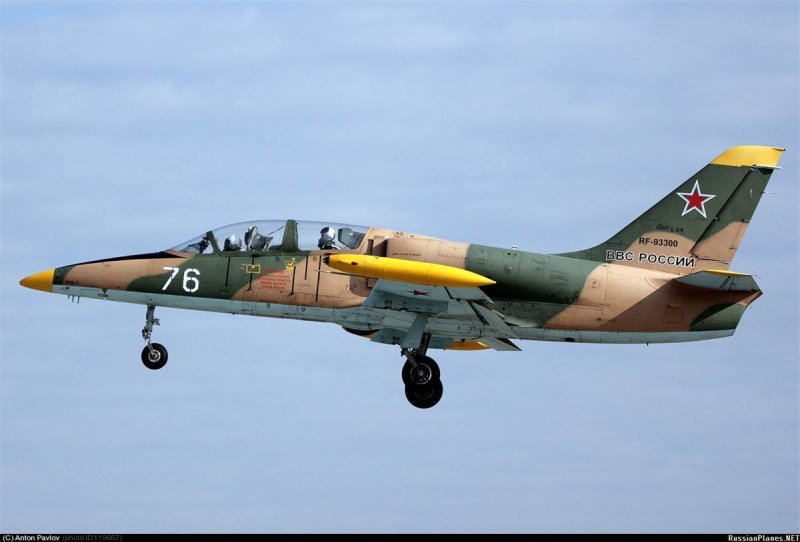 Учебно-боевой самолет л-39 Альбатрос