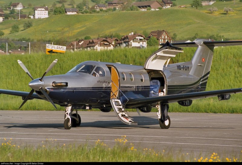 Самолет Пилатус РС-12