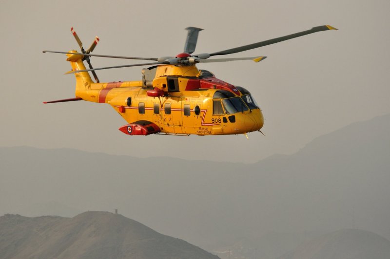 Вертолёт AGUSTAWESTLAND Ch-149 Cormorant