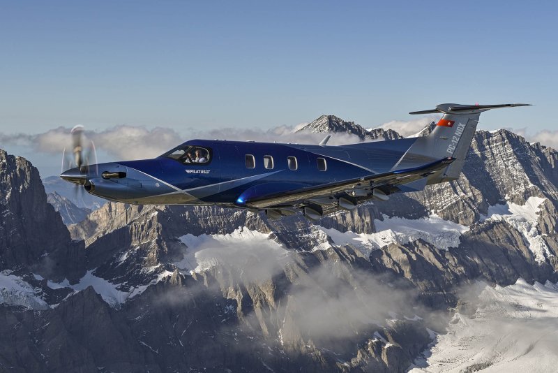 Самолет Пилатус РС-12