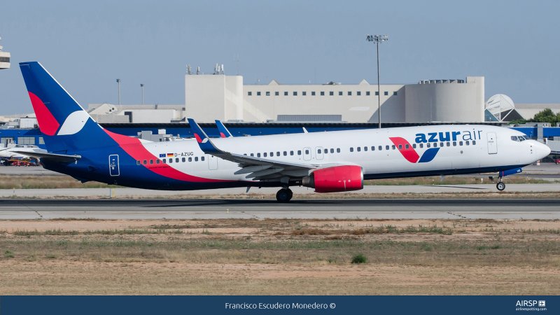 737-900 Азур