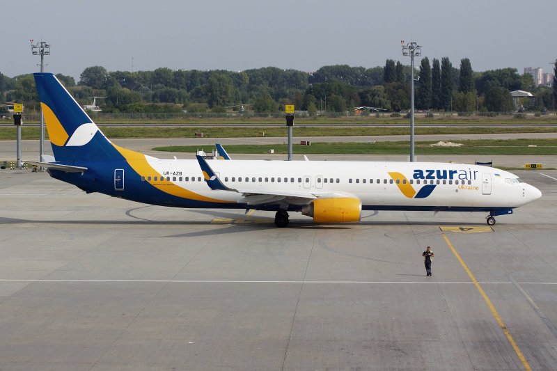 Боинг 737-900