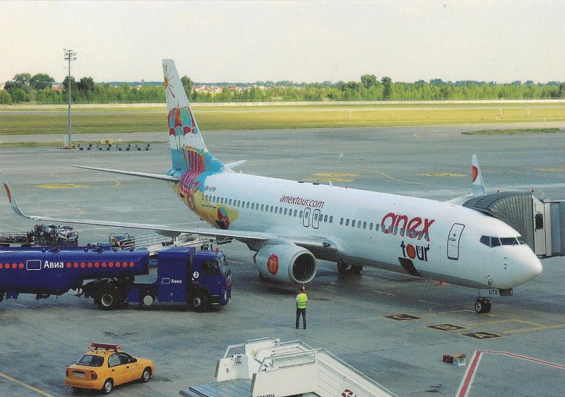 Боинг 737 Азур