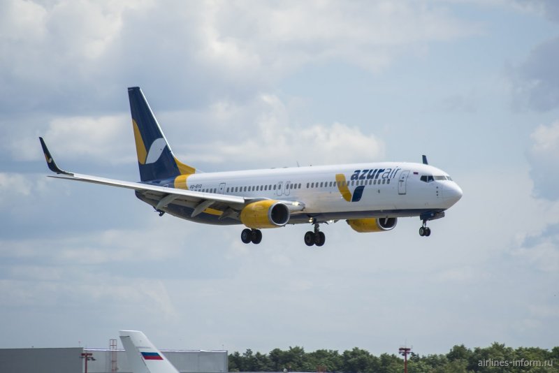 737-900 Азур