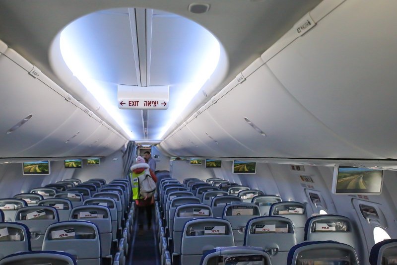 Boeing 737-900er салон