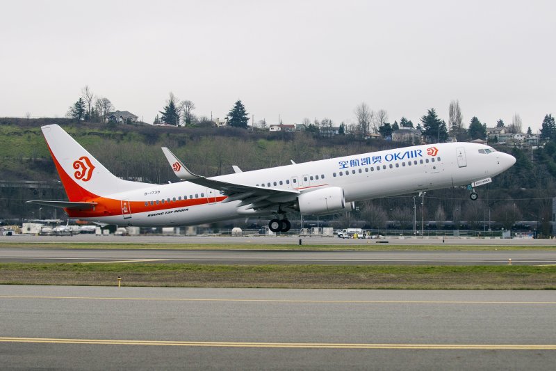 Boeing b737-900er узкофюзеляжный