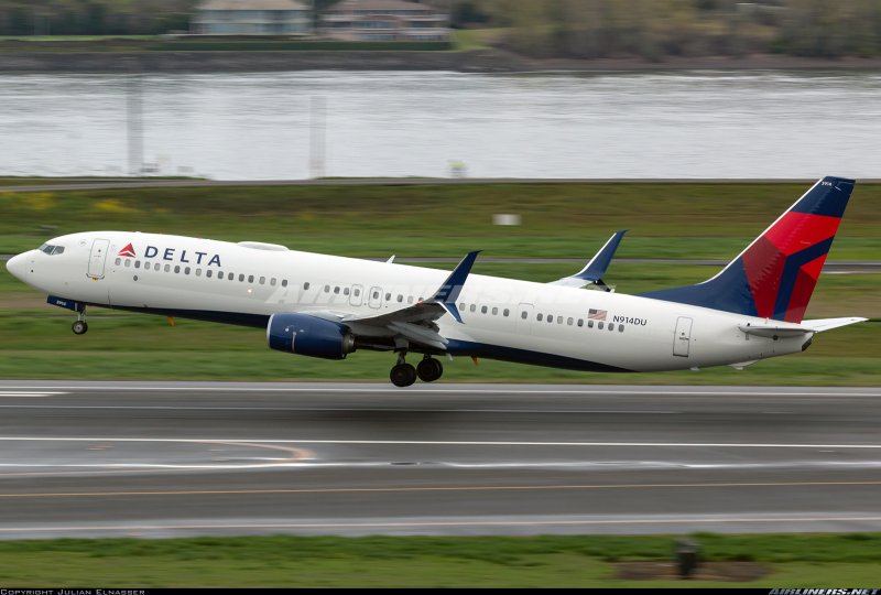 Боинг 737 900er Nordway