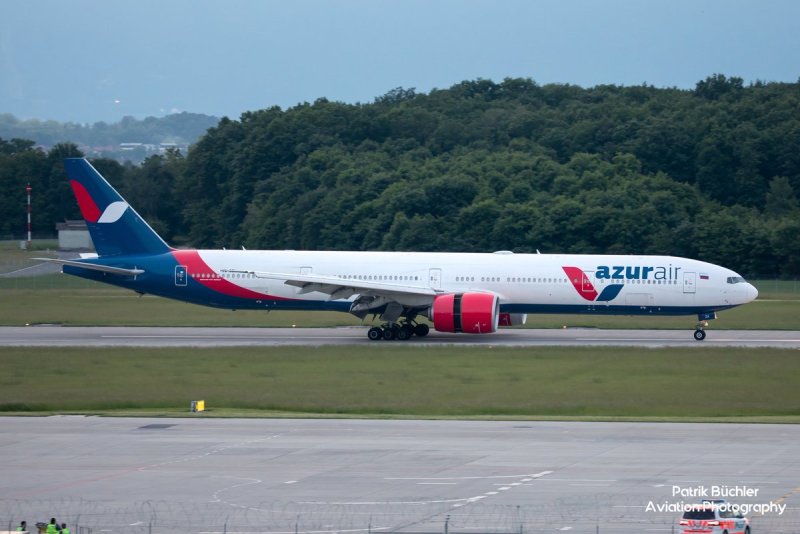 Боинг 777 Азур