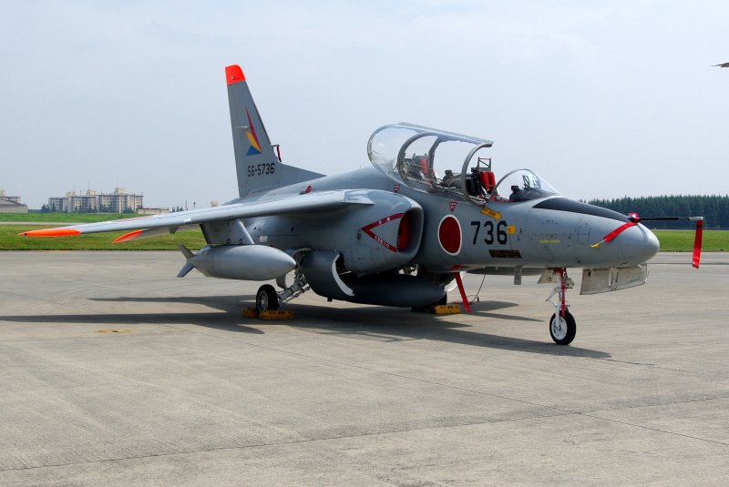 Kawasaki t-4 вооружение