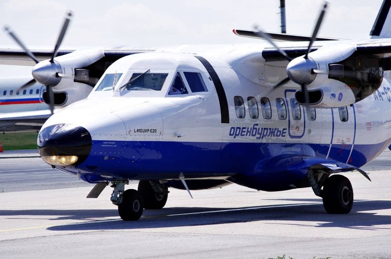 Let l-410 самолет